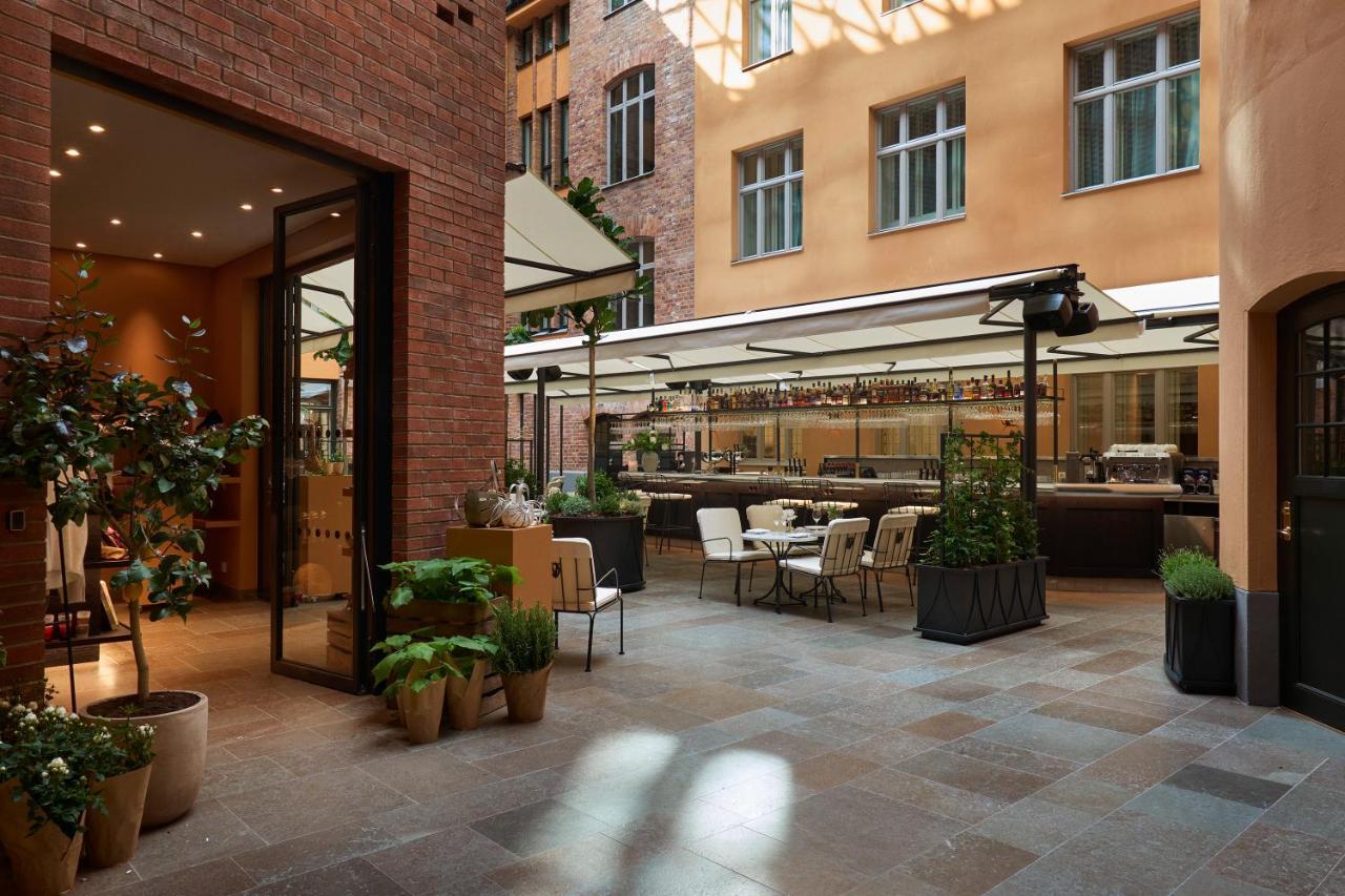 Villa Dagmar Stockholm Exteriér fotografie The courtyard of the hotel
