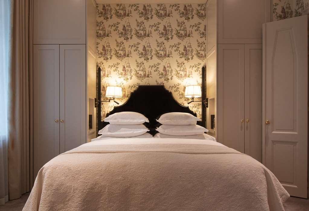 Villa Dagmar Stockholm Pokoj fotografie A bedroom at the Hotel de Matignon